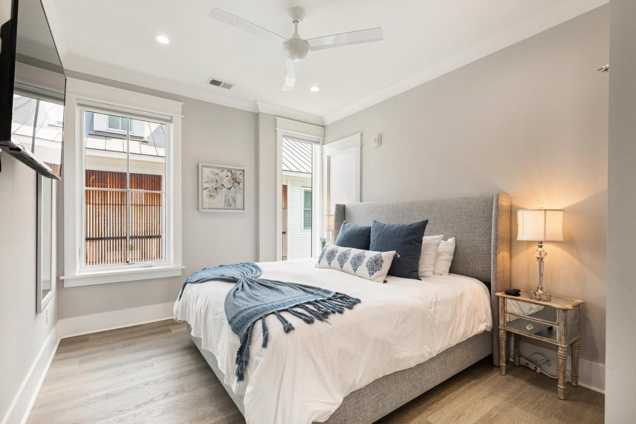 The Azalea Suite At 124 Spring Charleston Exterior photo