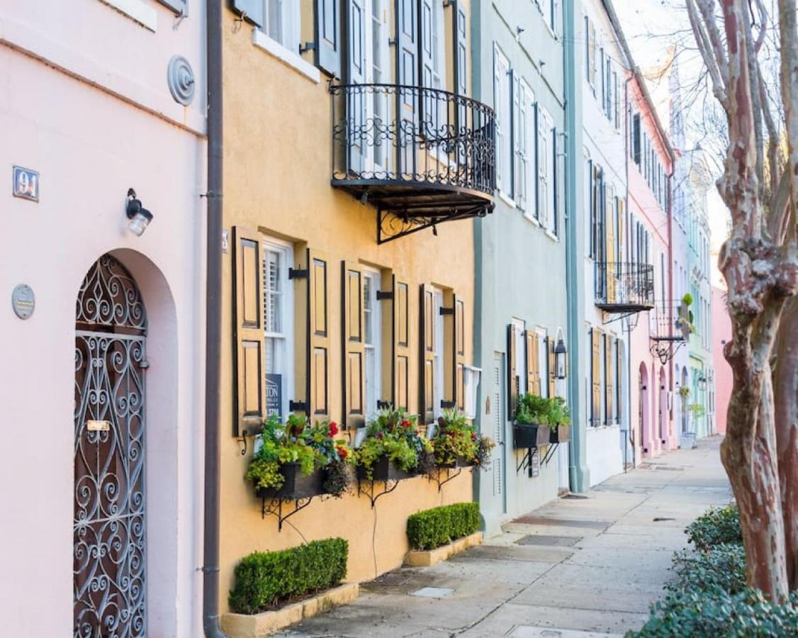 The Azalea Suite At 124 Spring Charleston Exterior photo